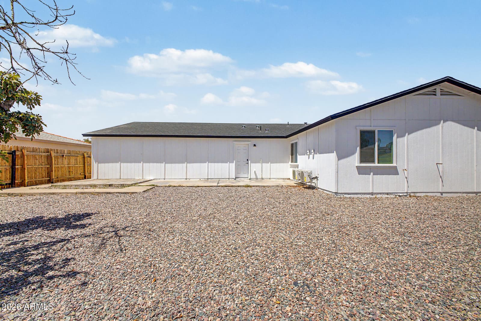 3351 W PARADISE Drive, Phoenix, AZ 85029 — photo 39 of 40