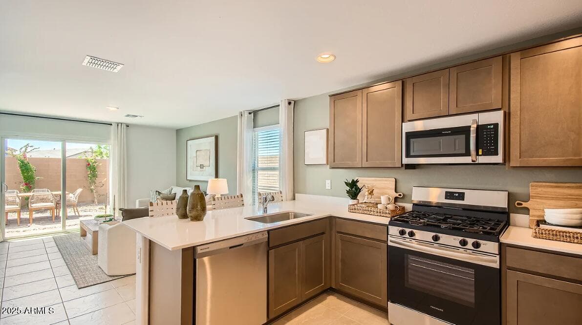 24999 N 174TH Drive, Surprise, AZ 85387 — photo 3 of 22