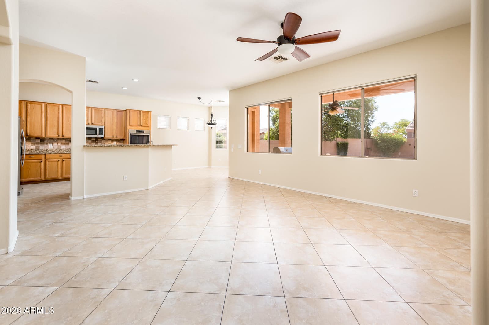 13503 W MONTE VISTA Circle, Goodyear, AZ 85395 — photo 11 of 44