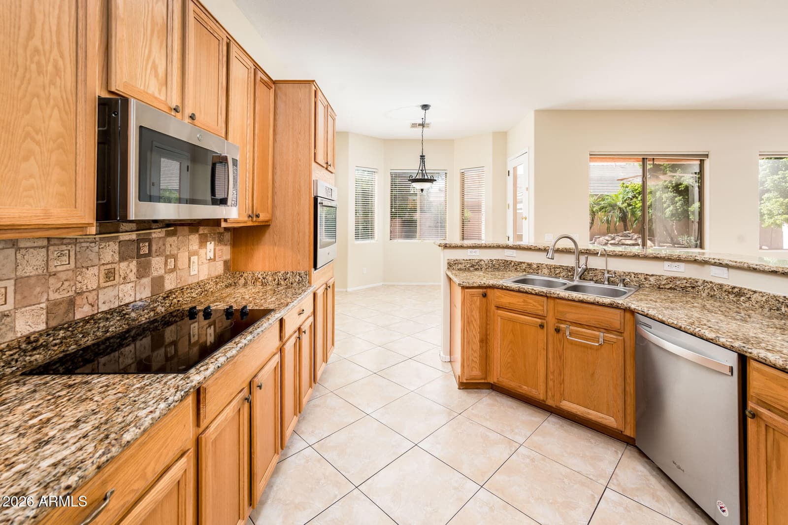 13503 W MONTE VISTA Circle, Goodyear, AZ 85395 — photo 5 of 44