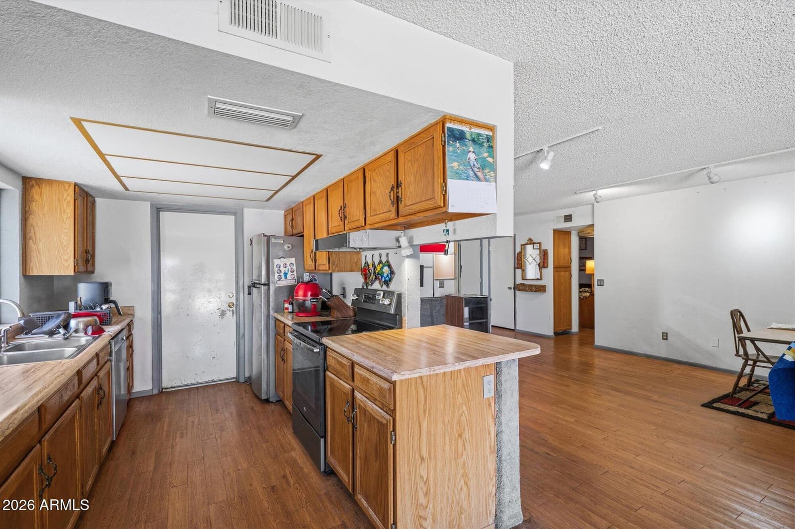 15234 N 42ND Street, Phoenix, AZ 85032 — photo 10 of 20