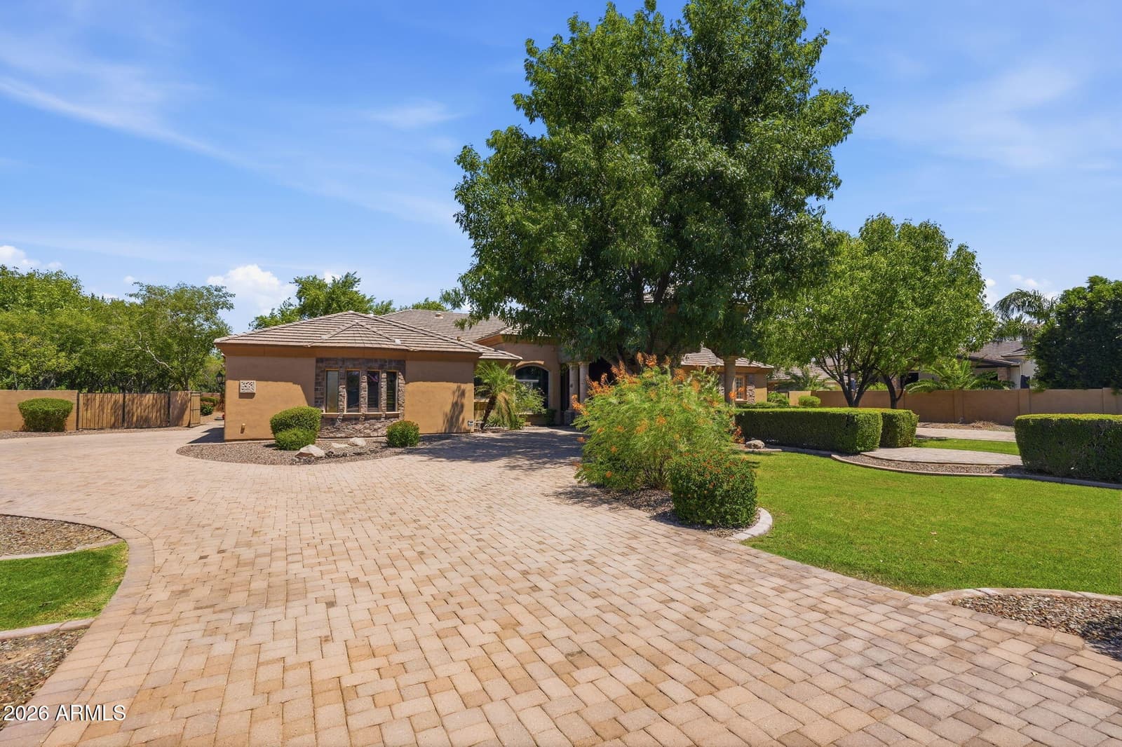6561 S OAKWOOD Way, Gilbert, AZ 85298 — photo 70 of 72
