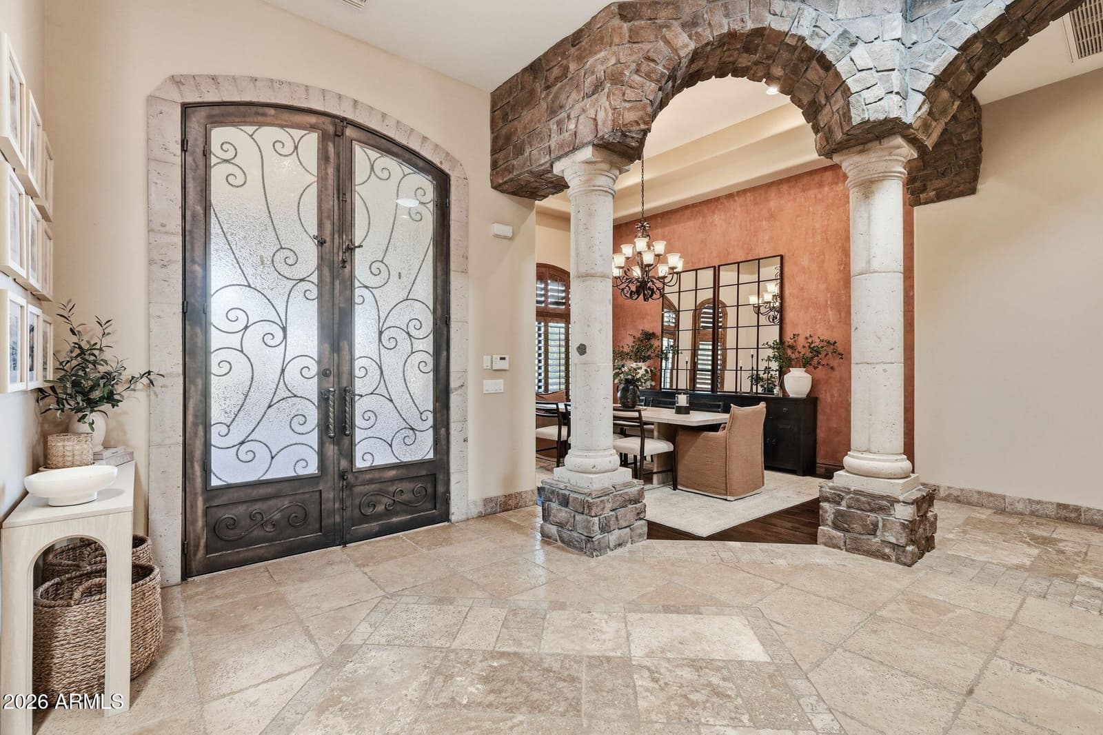 6561 S OAKWOOD Way, Gilbert, AZ 85298 — photo 13 of 72
