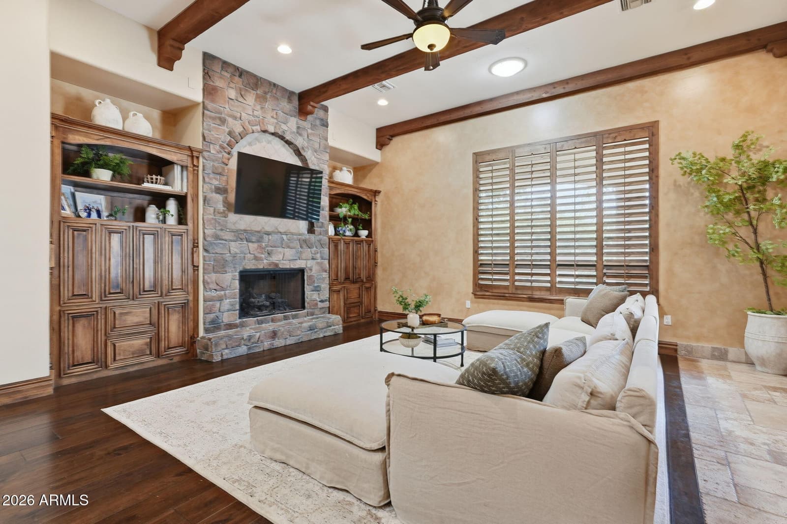 6561 S OAKWOOD Way, Gilbert, AZ 85298 — photo 4 of 72