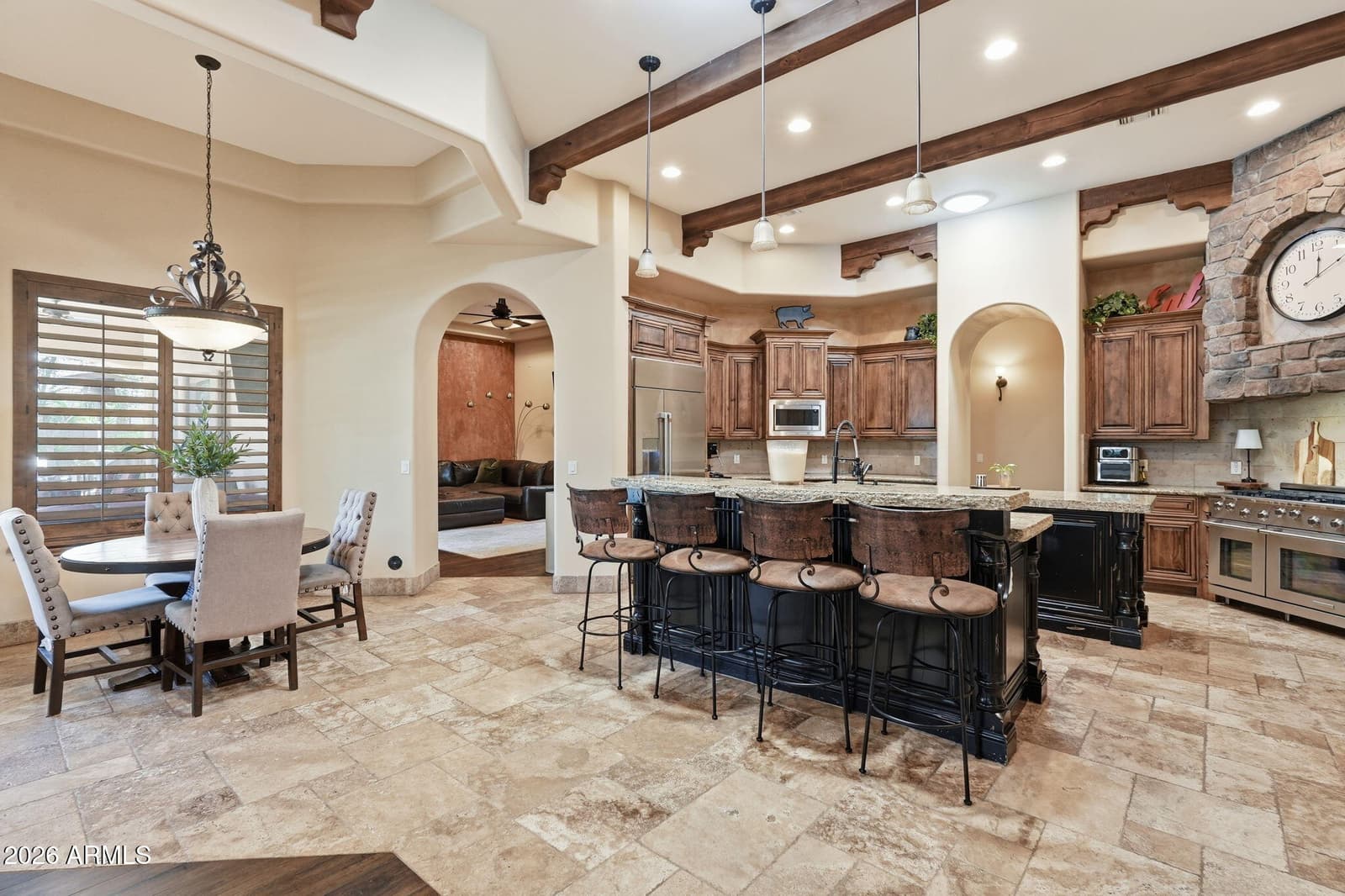 6561 S OAKWOOD Way, Gilbert, AZ 85298 — photo 8 of 72
