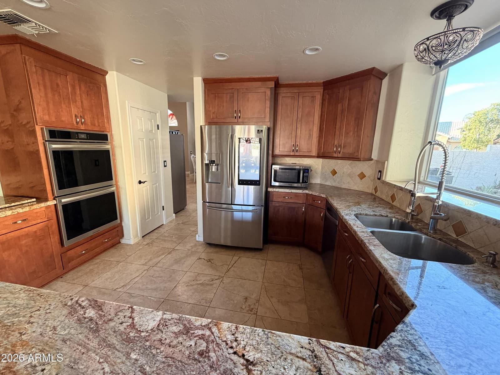 3436 E DESERT WILLOW Road, Phoenix, AZ 85044 — photo 4 of 18