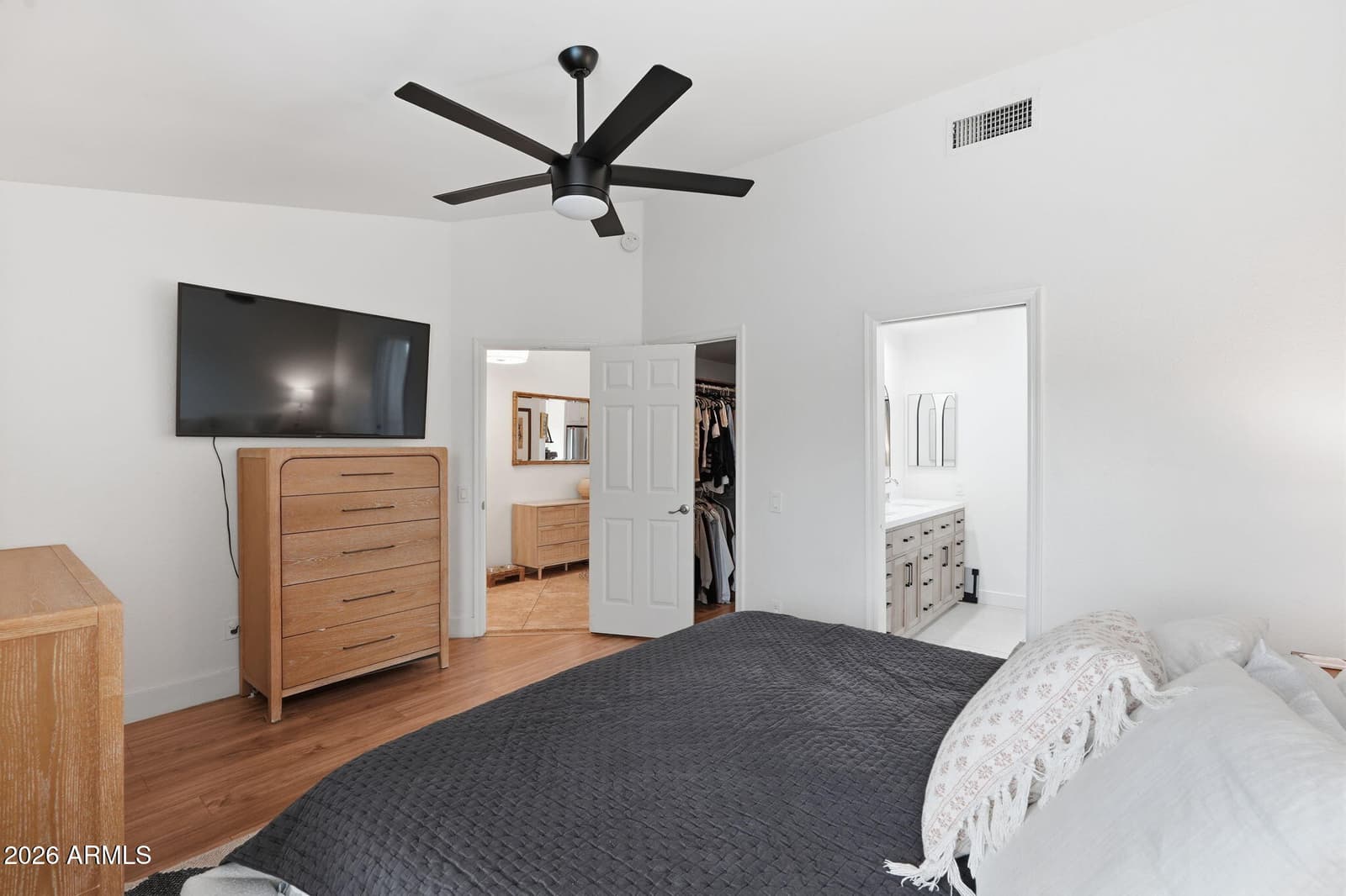 14644 N 43RD Place, Phoenix, AZ 85032 — photo 18 of 34