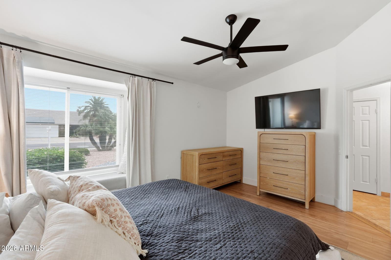 14644 N 43RD Place, Phoenix, AZ 85032 — photo 19 of 34