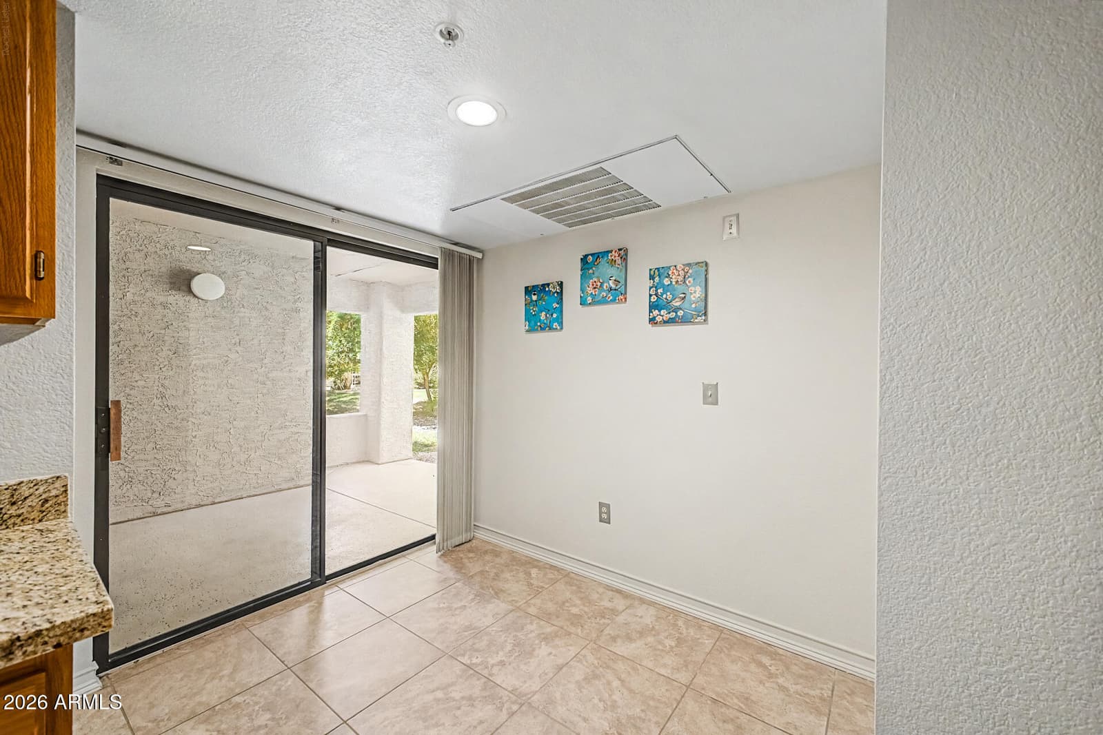 9450 N 95TH Street 105, Scottsdale, AZ 85258 — photo 5 of 29