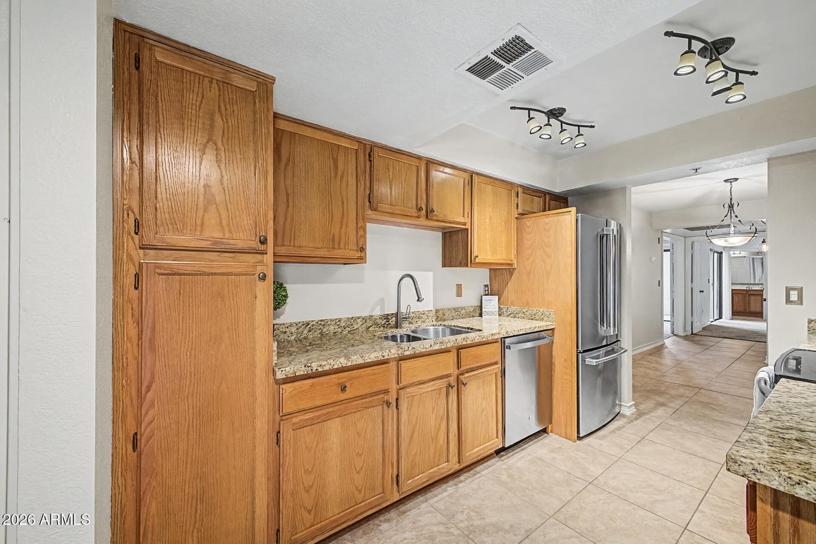 9450 N 95TH Street 105, Scottsdale, AZ 85258 — photo 7 of 29