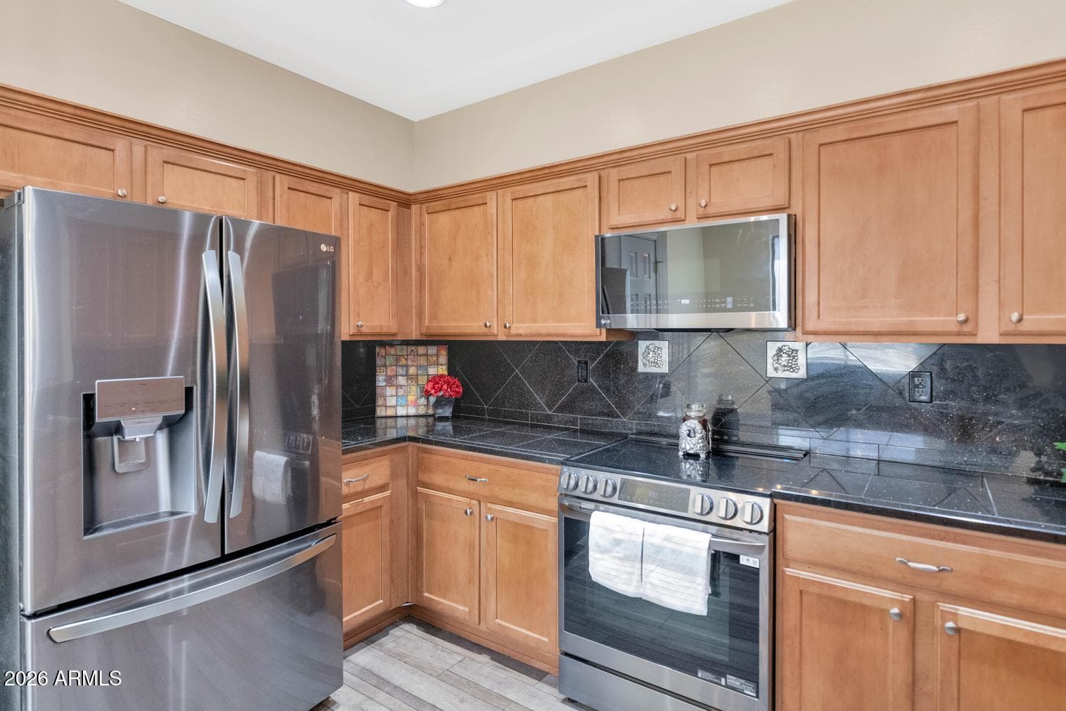 39512 N PRAIRIE Lane, Anthem, AZ 85086 — photo 15 of 42
