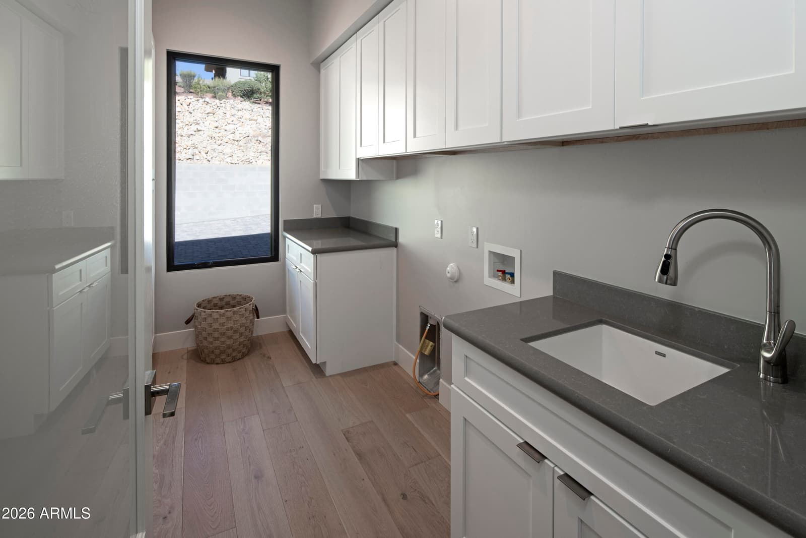 233 SLEEPYGLEN Circle, Prescott, AZ 86303 — photo 12 of 30
