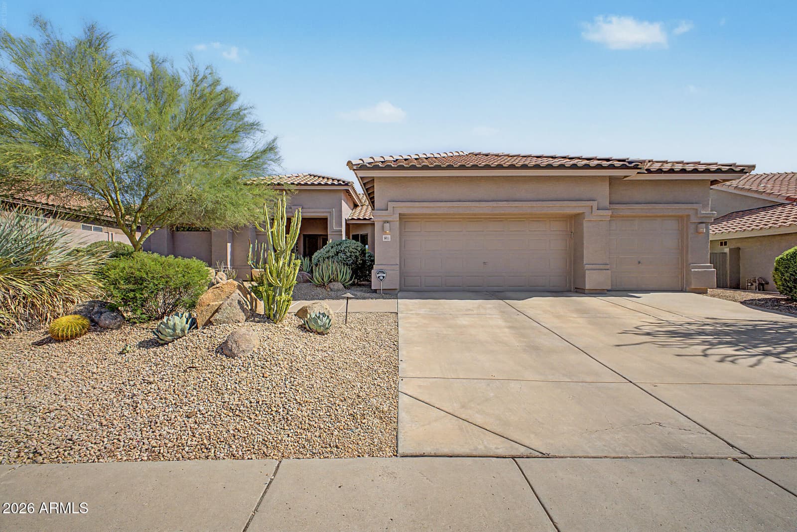 5011 E JUSTICA Street, Cave Creek, AZ 85331 — photo 3 of 33