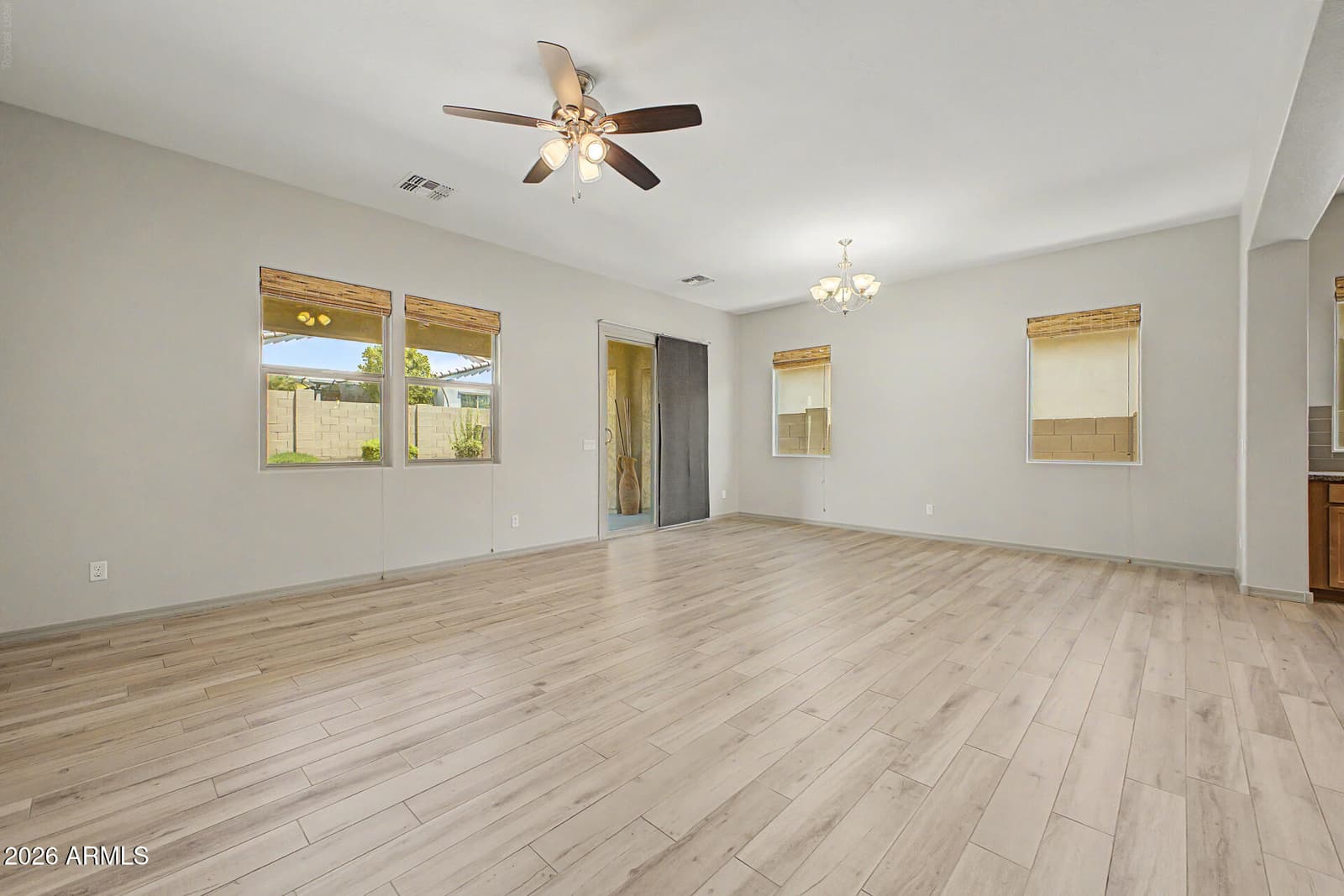 20516 W CARLTON MNR Manor, Buckeye, AZ 85396 — photo 7 of 28