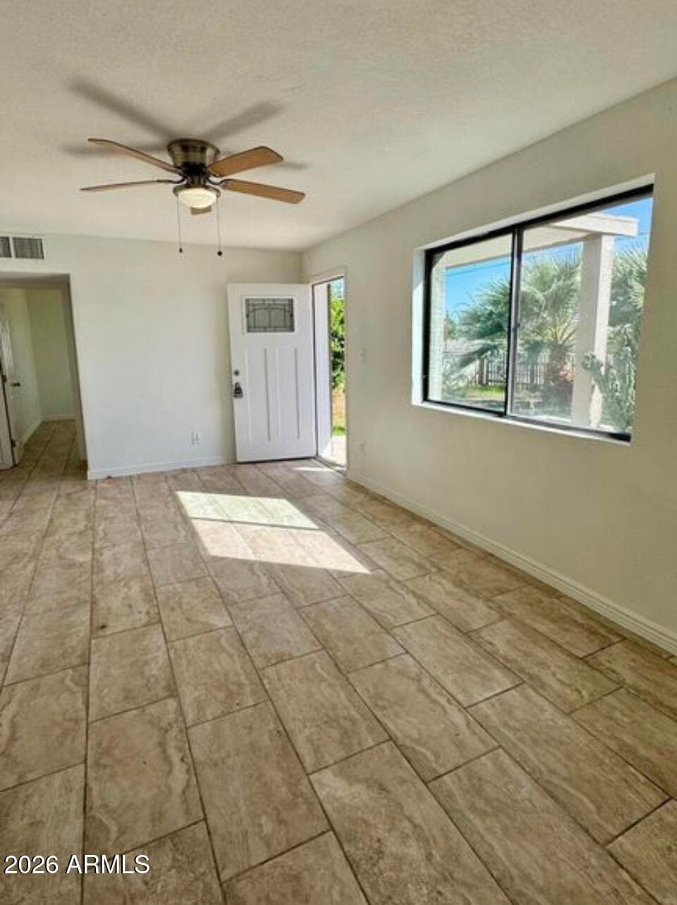 3010 W NORTHERN Avenue, Phoenix, AZ 85051 — photo 5 of 10