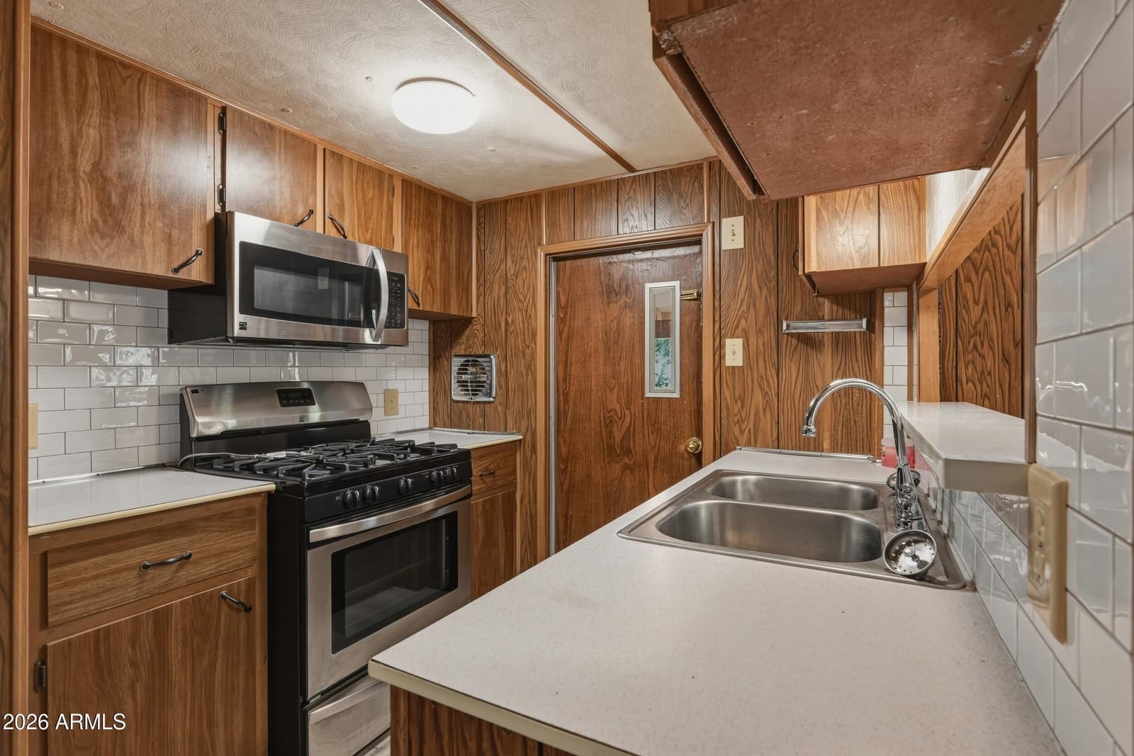215 E AIRLINE Boulevard, Payson, AZ 85541 — photo 17 of 27