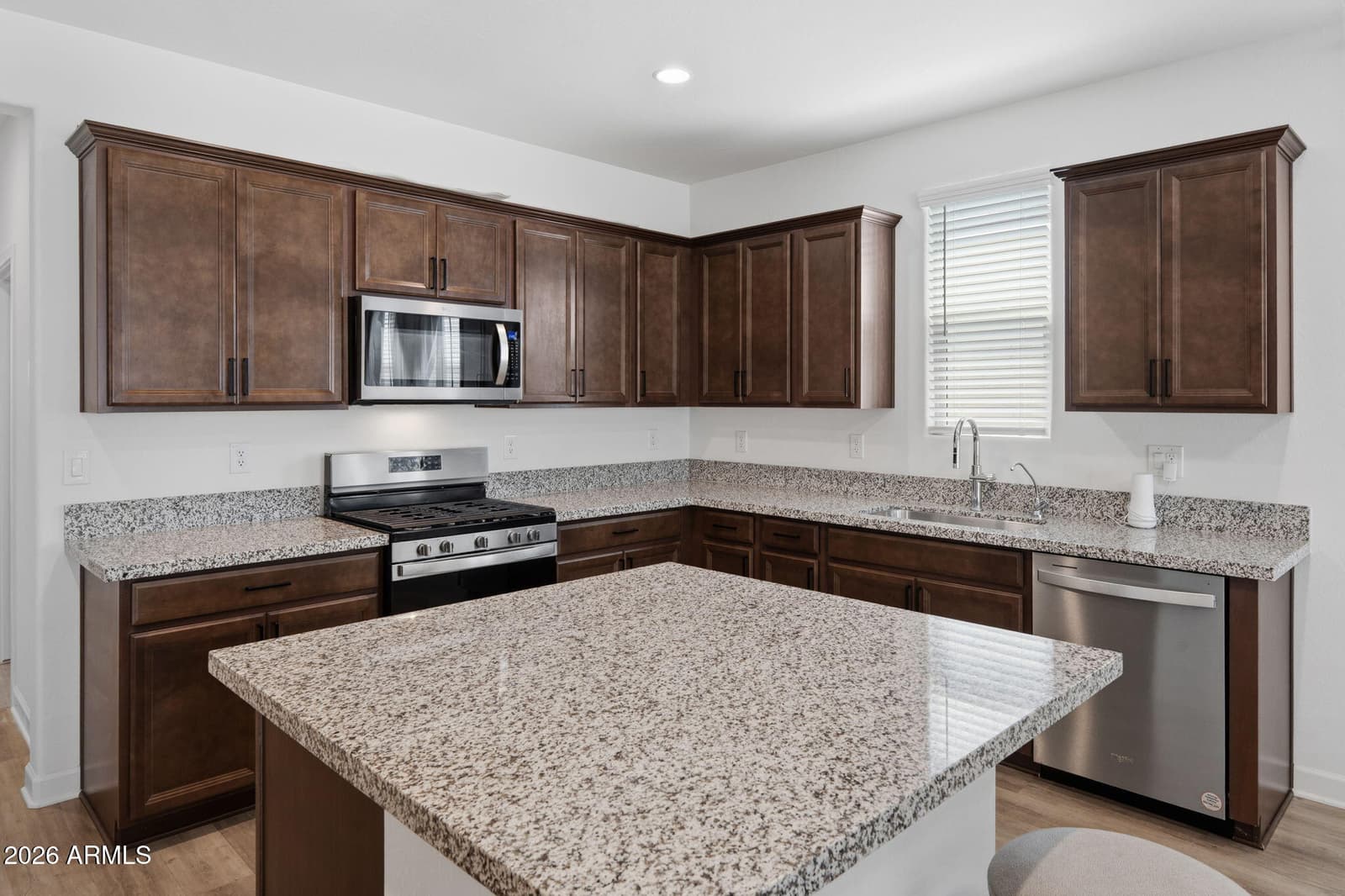35090 N LEAD Way, San Tan Valley, AZ 85144 — photo 4 of 27