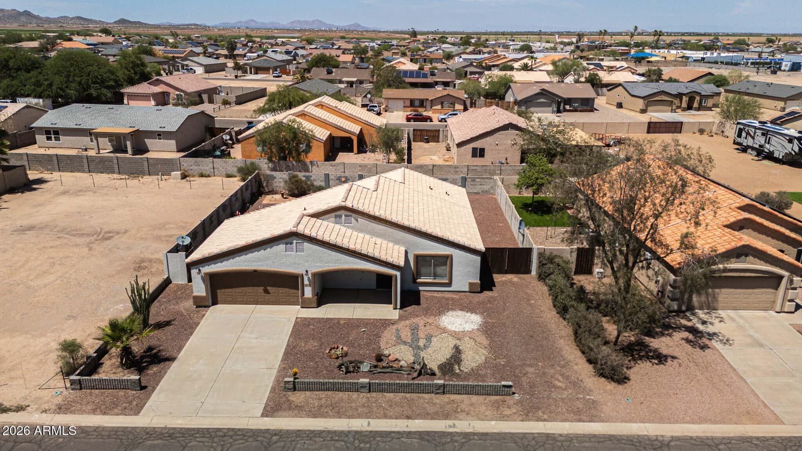 9870 W CAMELIA Drive, Arizona City, AZ 85123 — photo 36 of 51