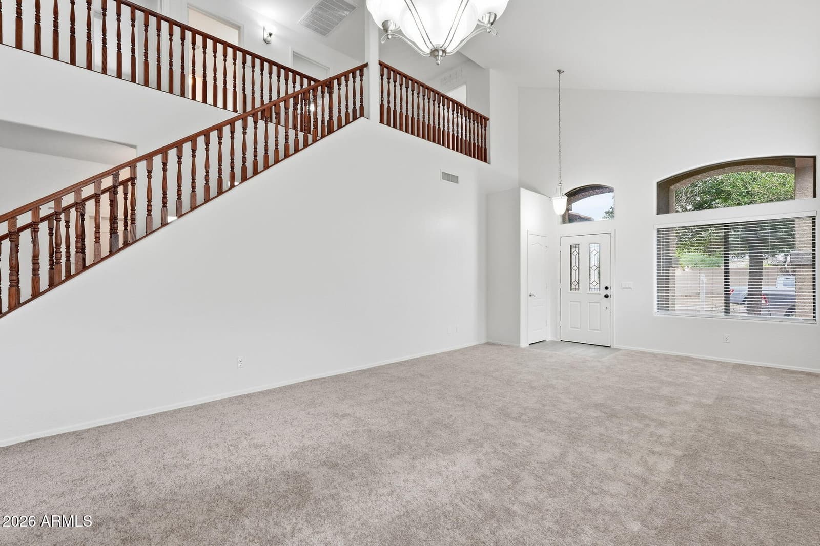 3725 W SAINT ANNE Avenue, Phoenix, AZ 85041 — photo 5 of 48