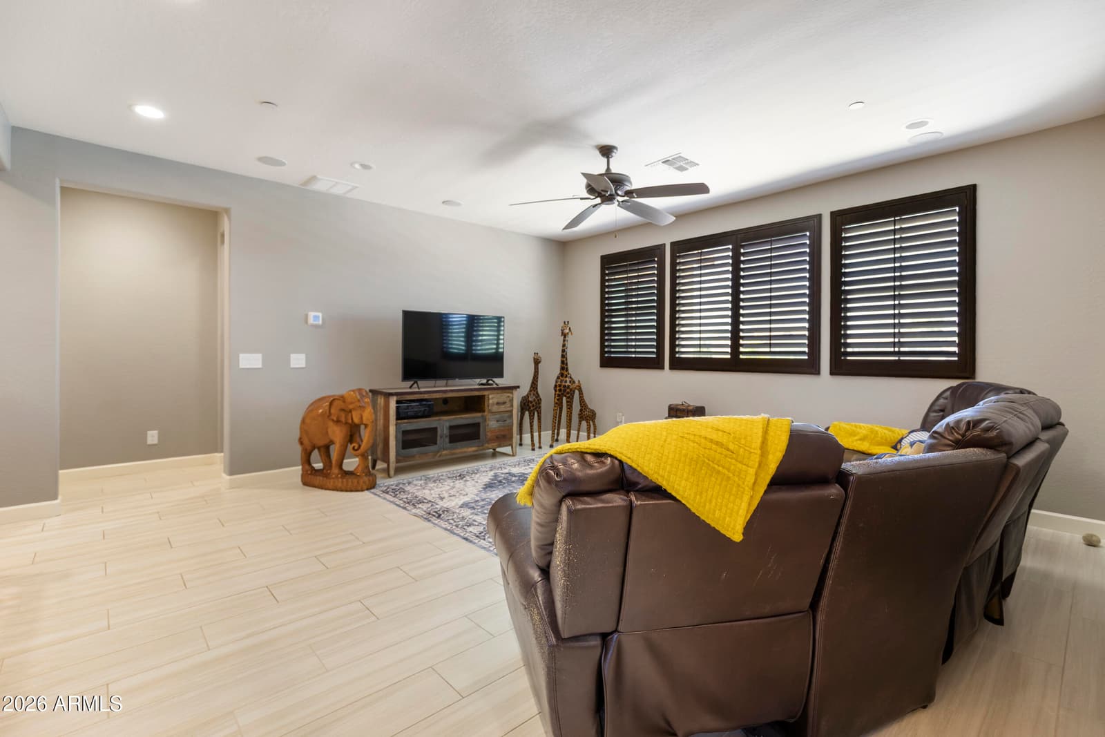 880 W GRAND CANYON Drive, Chandler, AZ 85248 — photo 18 of 44