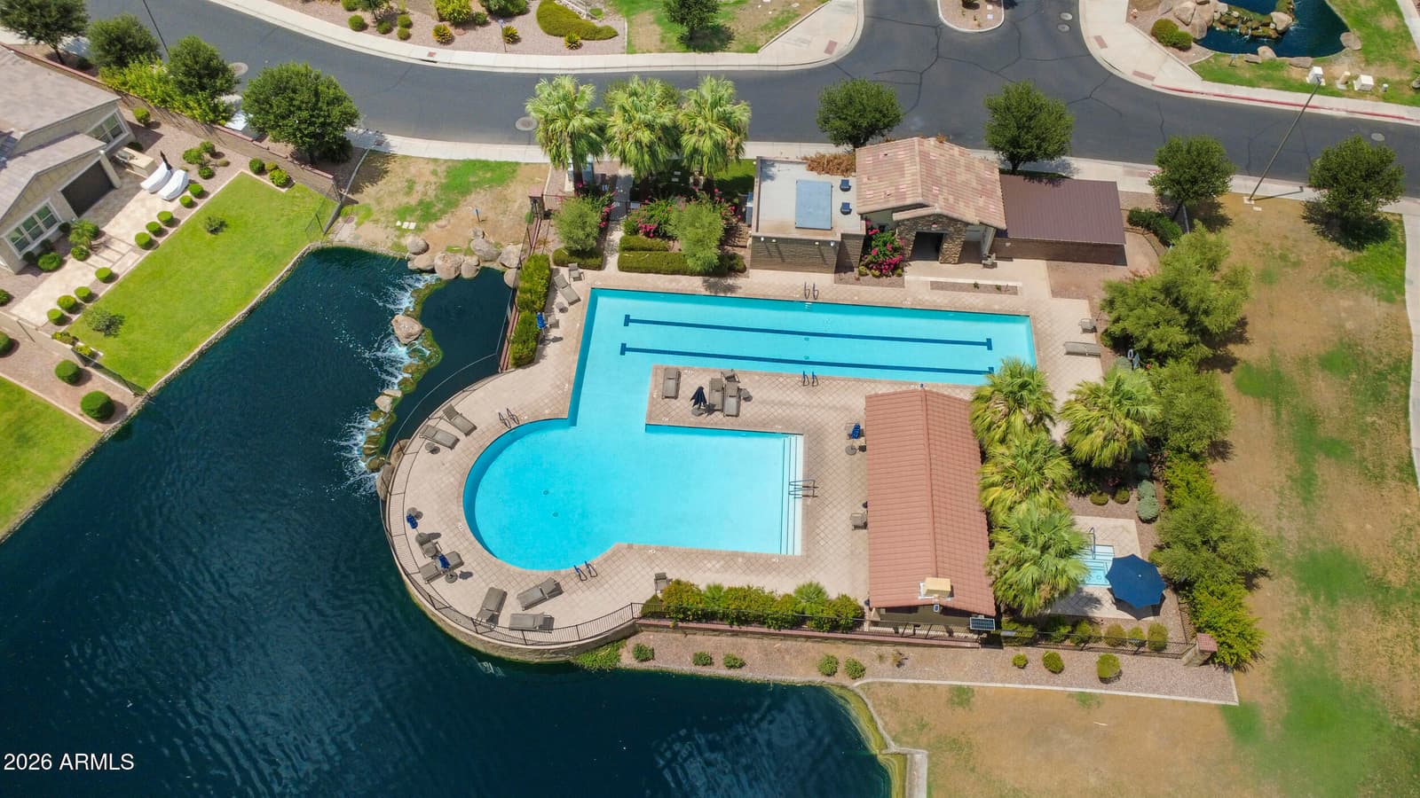 880 W GRAND CANYON Drive, Chandler, AZ 85248 — photo 41 of 44