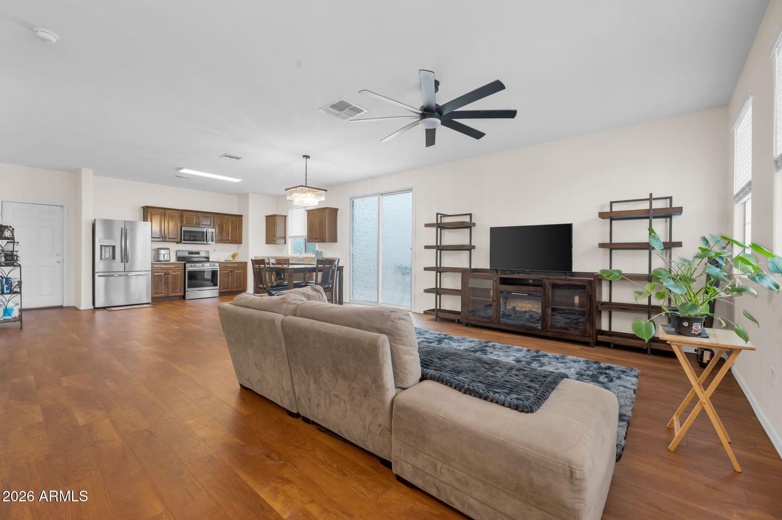 5405 W WARNER Street, Phoenix, AZ 85043 — photo 4 of 29