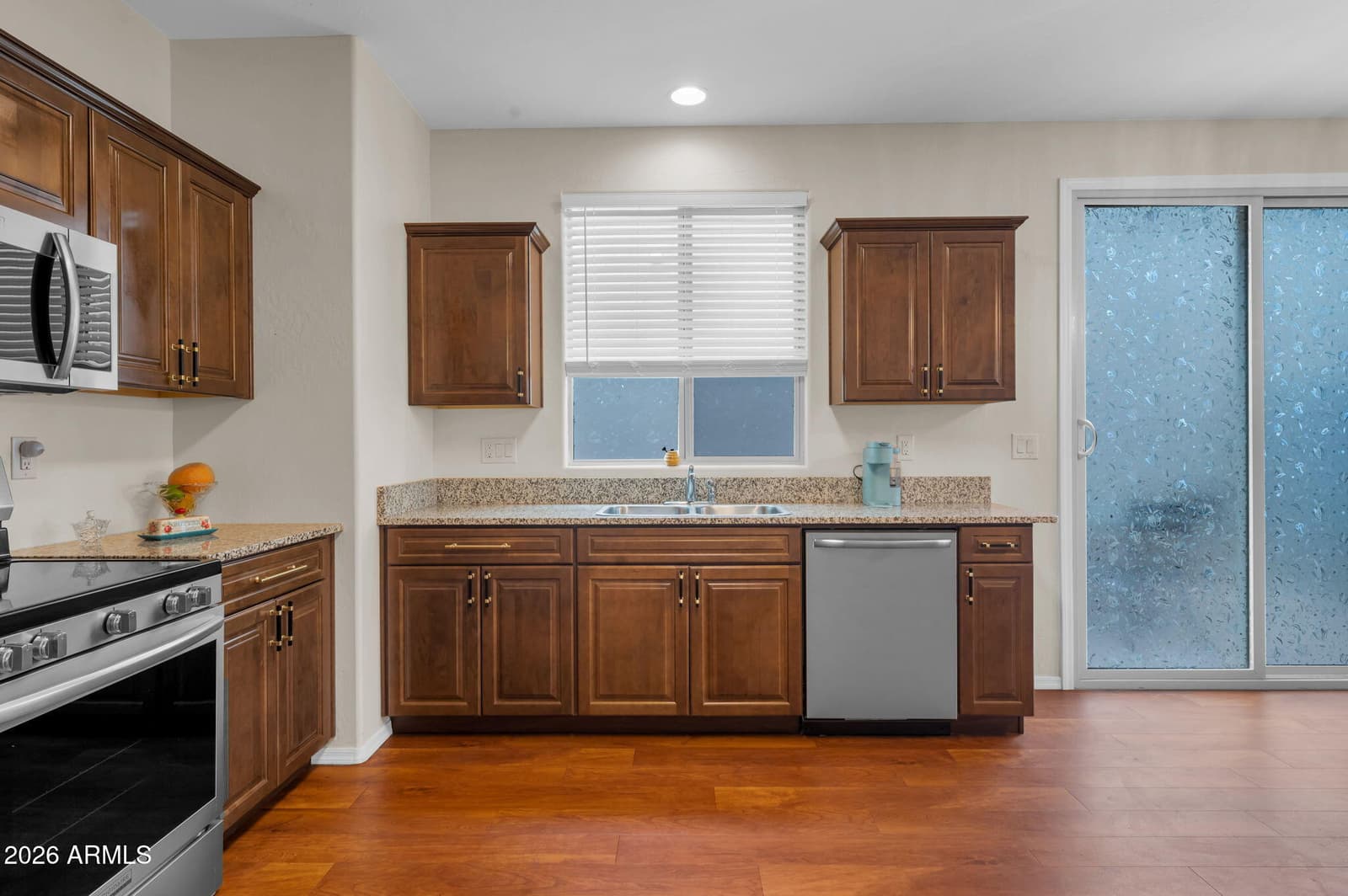 5405 W WARNER Street, Phoenix, AZ 85043 — photo 11 of 29