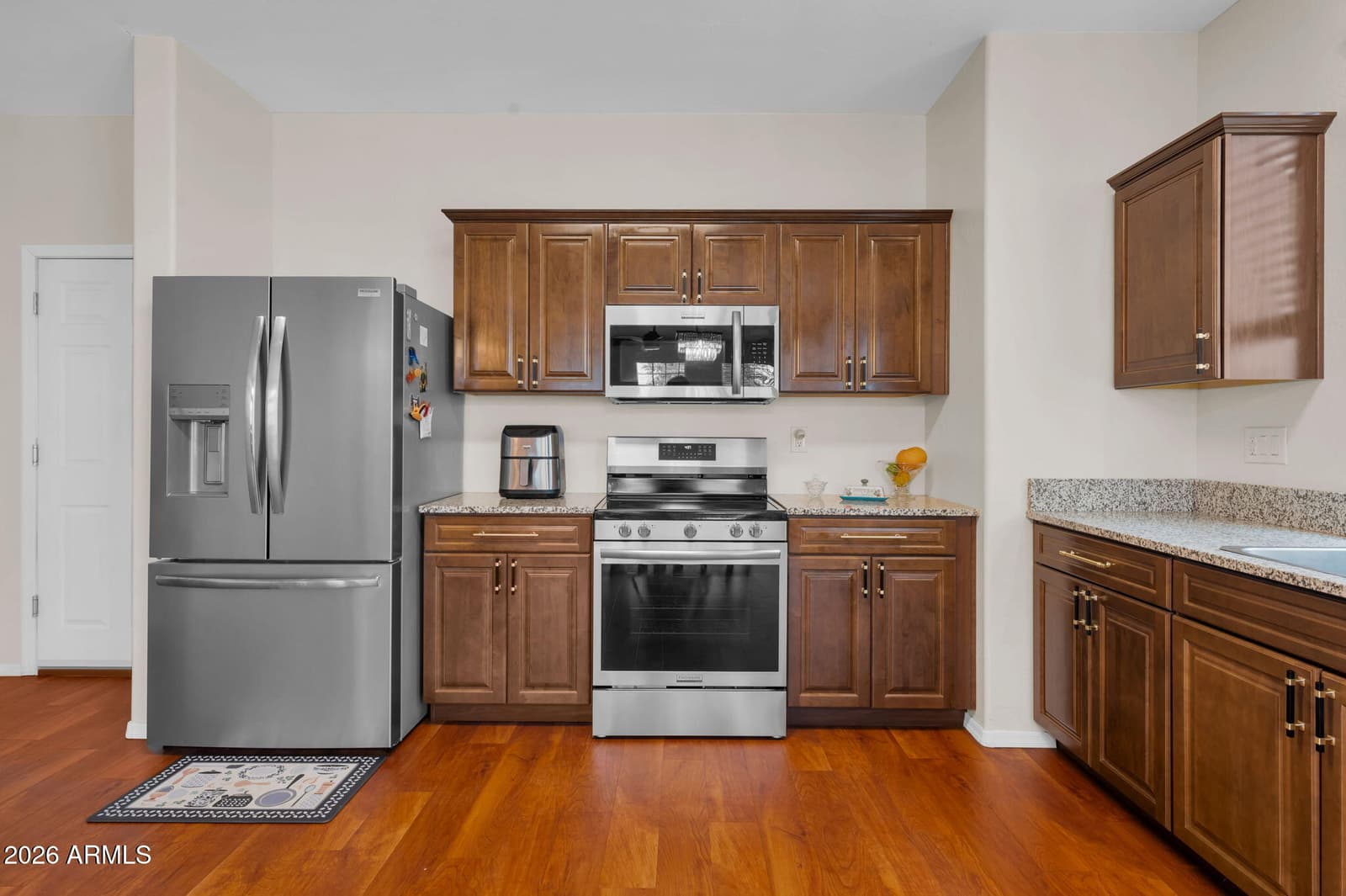 5405 W WARNER Street, Phoenix, AZ 85043 — photo 12 of 29
