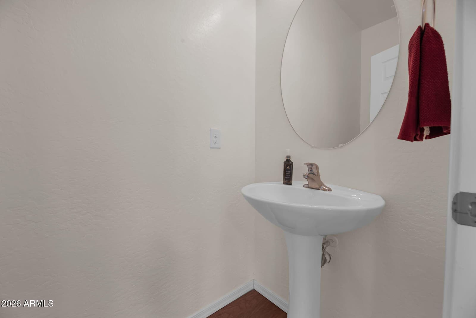 5405 W WARNER Street, Phoenix, AZ 85043 — photo 13 of 29