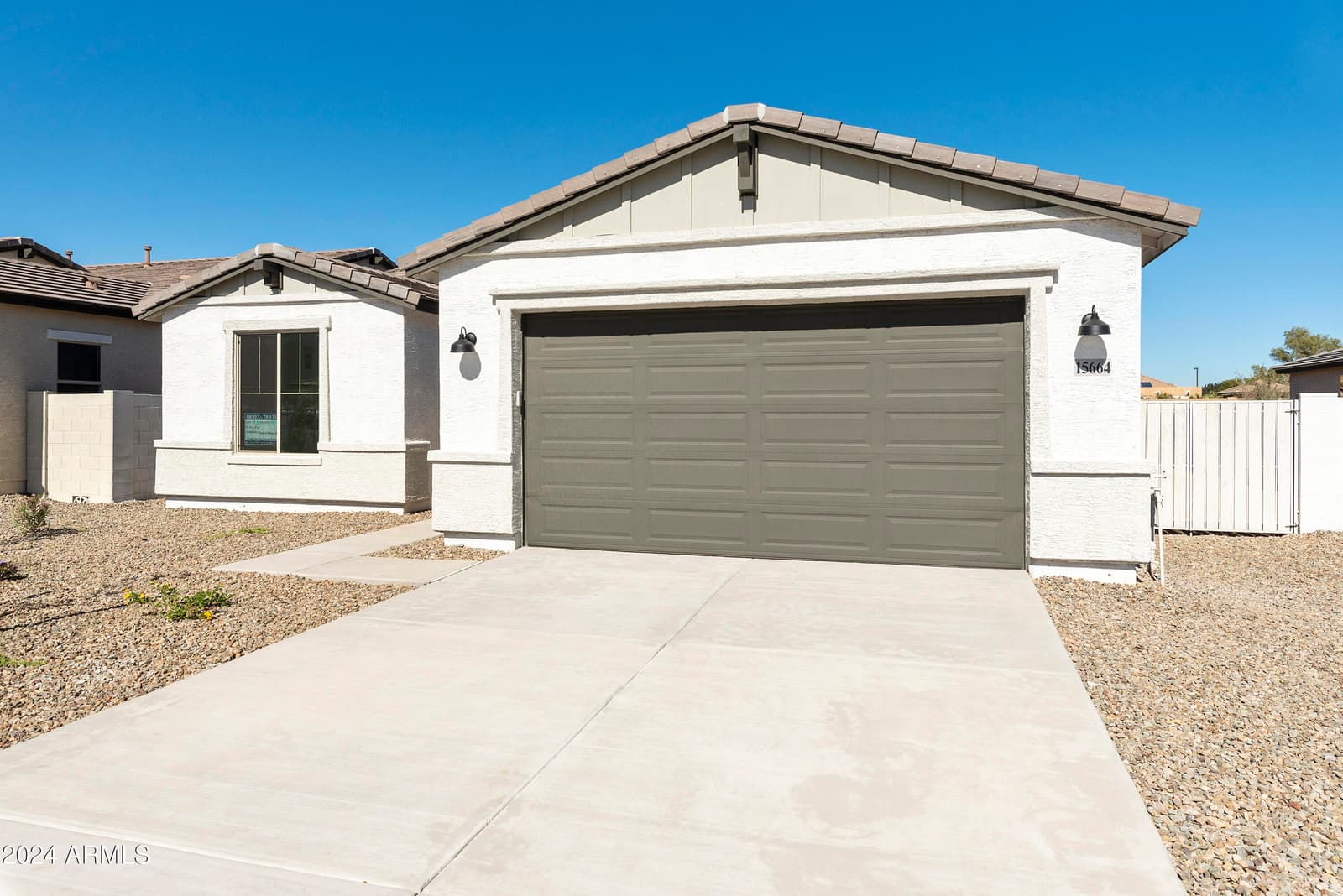 15664 W MERCER Lane, Surprise, AZ 85379 — photo 2 of 56