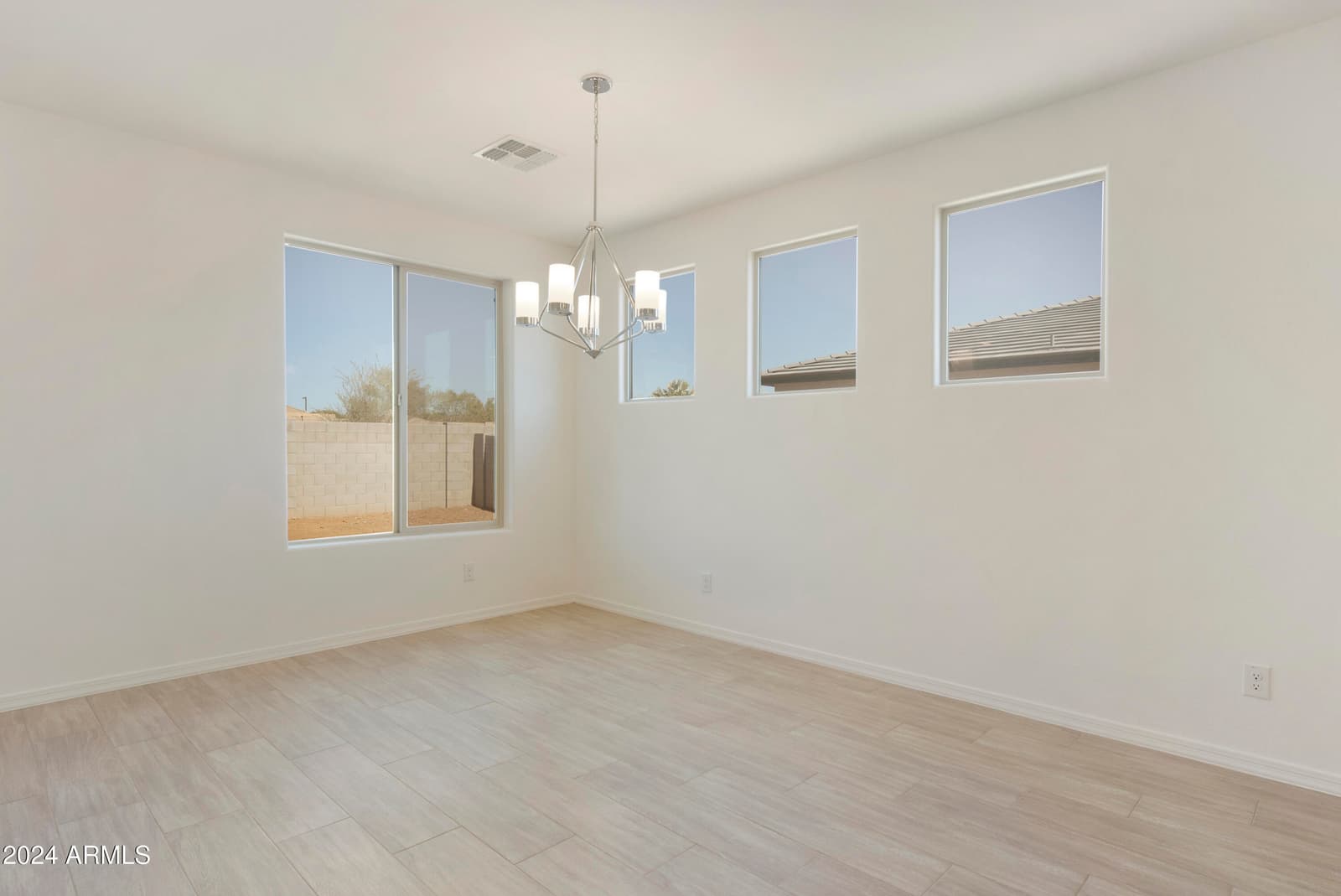 15664 W MERCER Lane, Surprise, AZ 85379 — photo 16 of 56