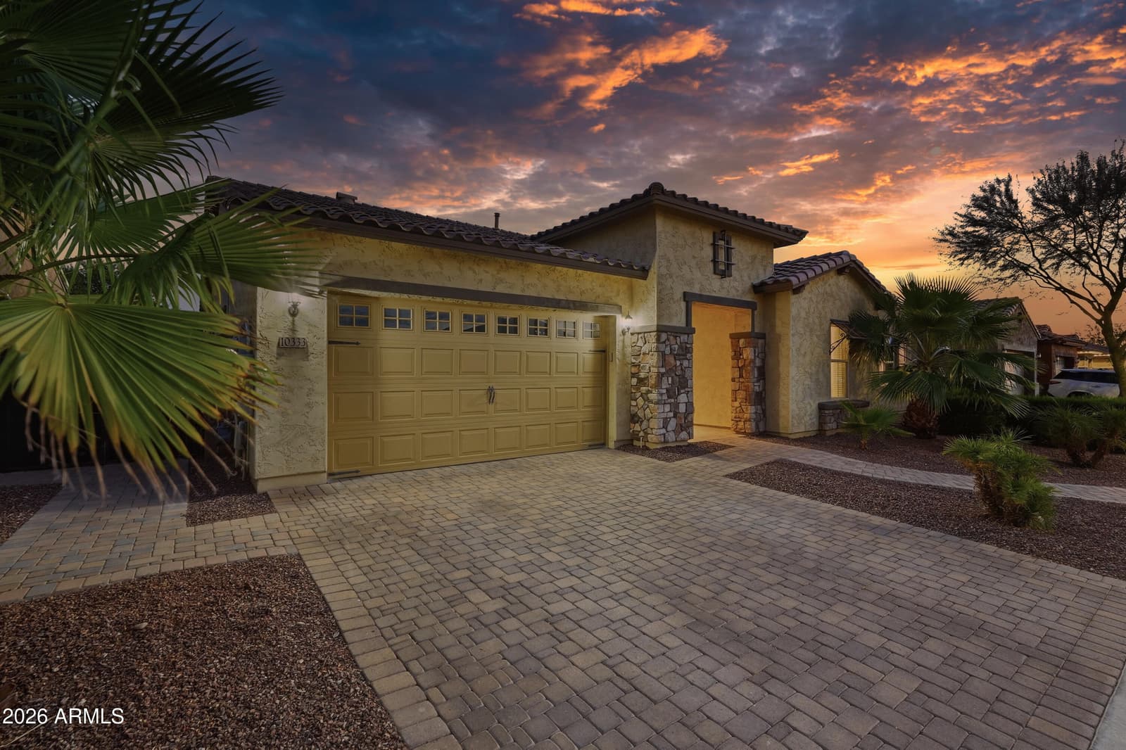 10333 W BUCKHORN Trail, Peoria, AZ 85383 — photo 17 of 114
