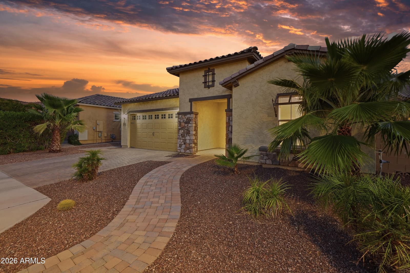 10333 W BUCKHORN Trail, Peoria, AZ 85383 — photo 18 of 114