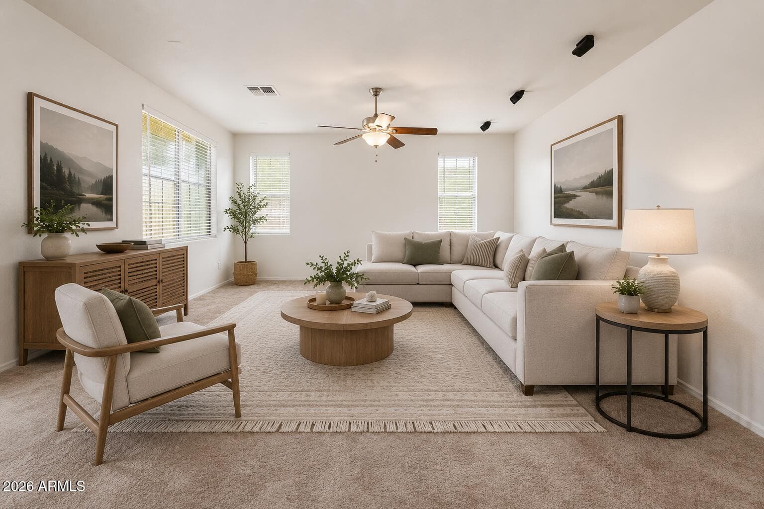3725 W SAINT ANNE Avenue, Phoenix, AZ 85041 — photo 10 of 48