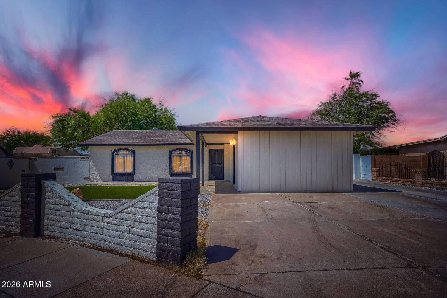 4626 W WILSHIRE Drive, Phoenix, AZ 85035 — photo 10 of 29
