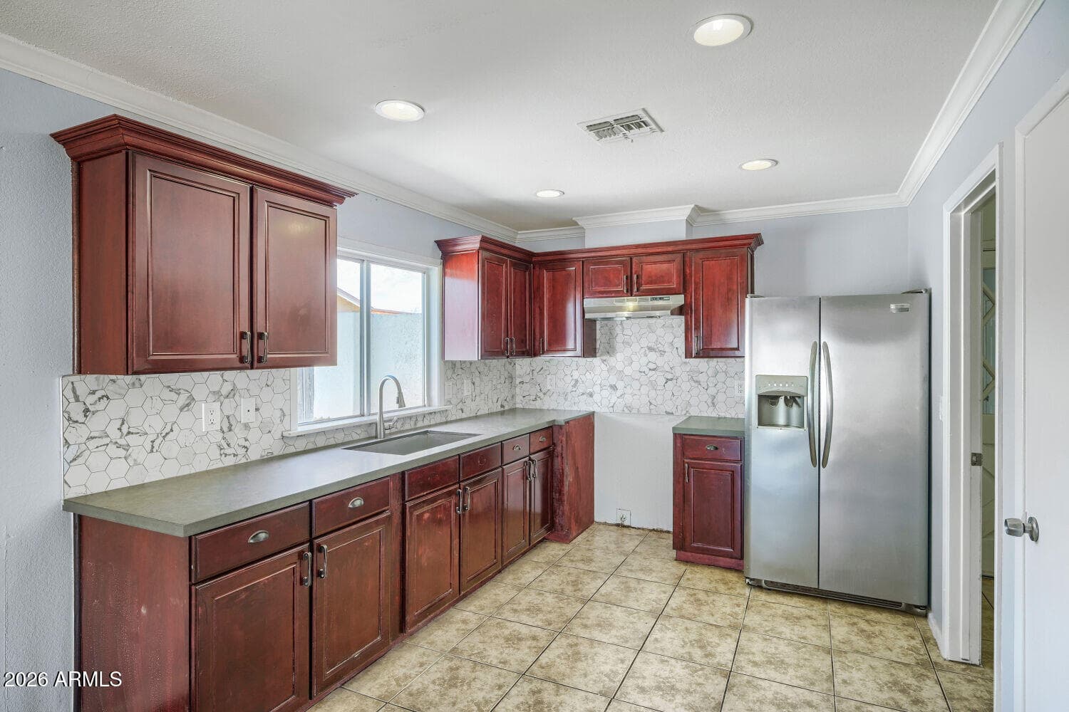 4626 W WILSHIRE Drive, Phoenix, AZ 85035 — photo 11 of 29