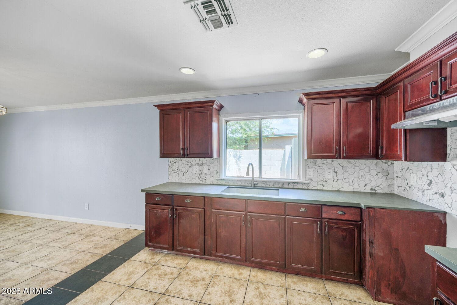 4626 W WILSHIRE Drive, Phoenix, AZ 85035 — photo 13 of 29
