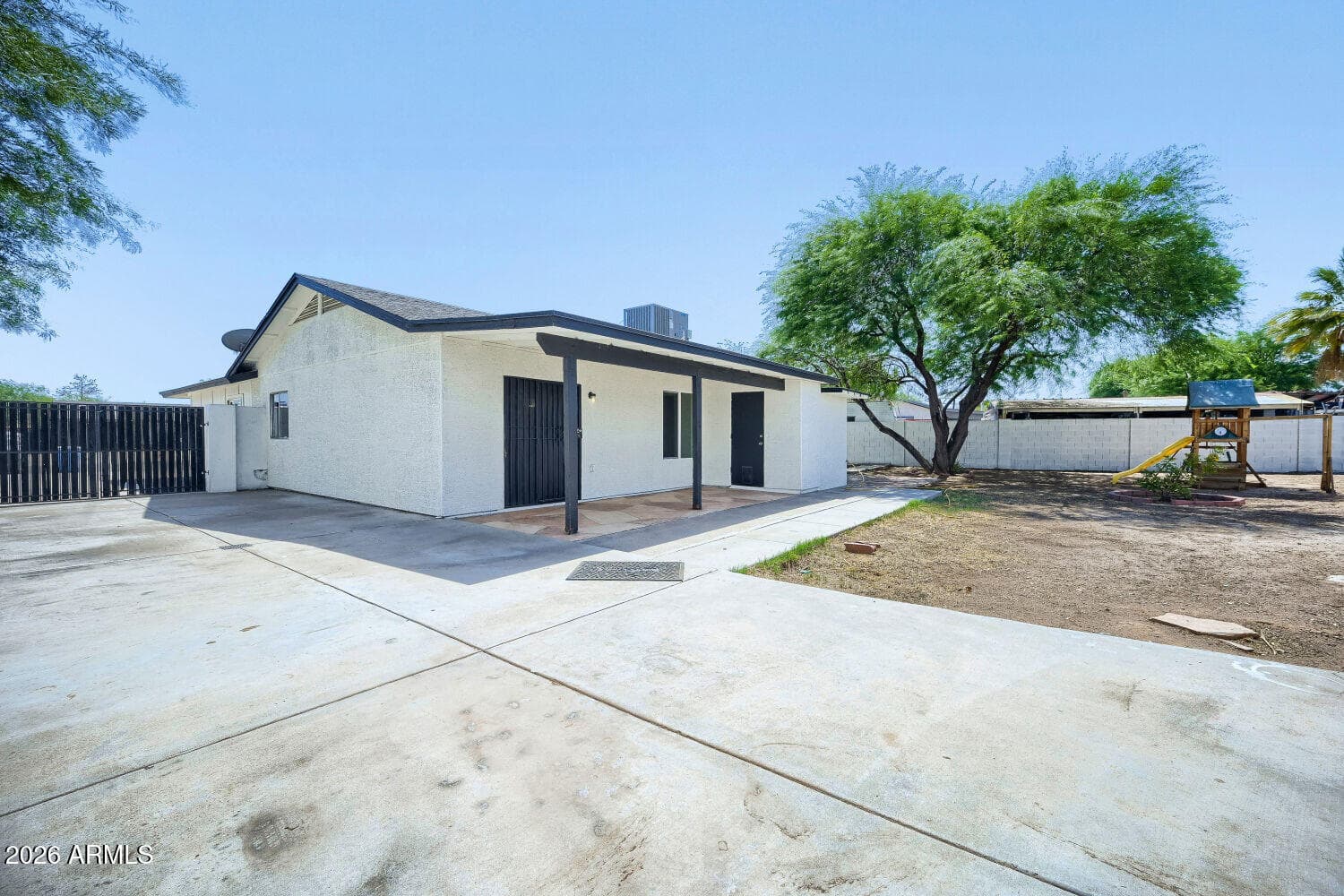4626 W WILSHIRE Drive, Phoenix, AZ 85035 — photo 26 of 29