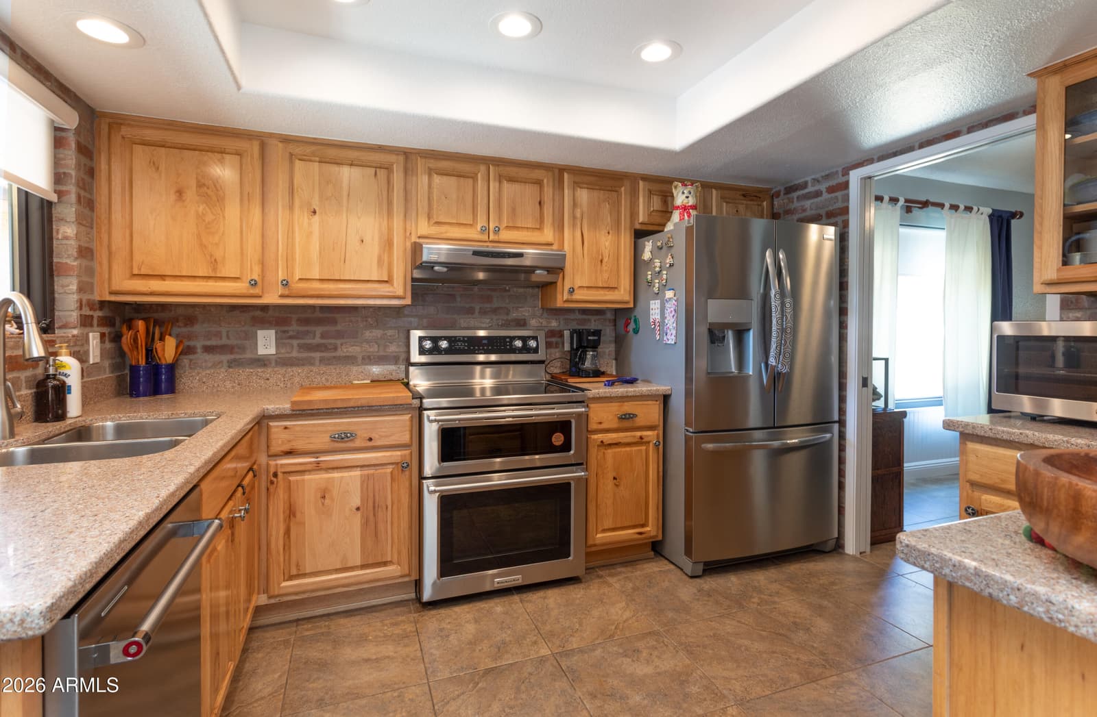 12326 S SHOSHONI Drive, Phoenix, AZ 85044 — photo 11 of 28