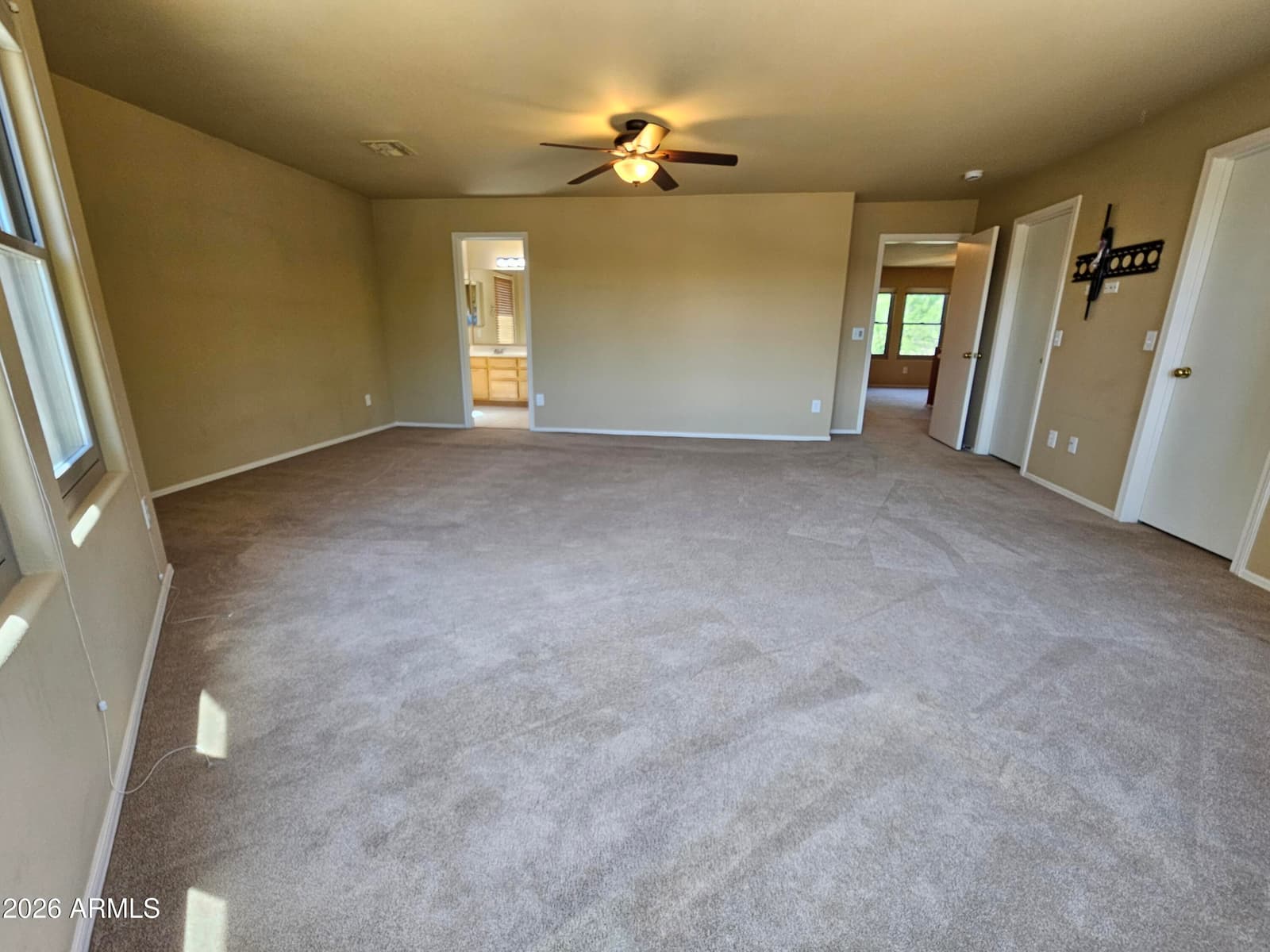 4135 E PINTO Lane, Phoenix, AZ 85050 — photo 32 of 52