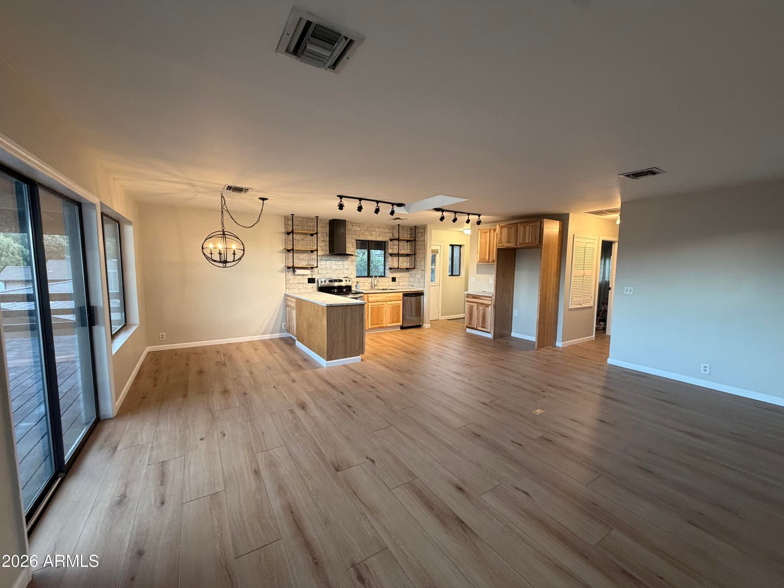 313 E PINE Street, Payson, AZ 85541 — photo 3 of 44