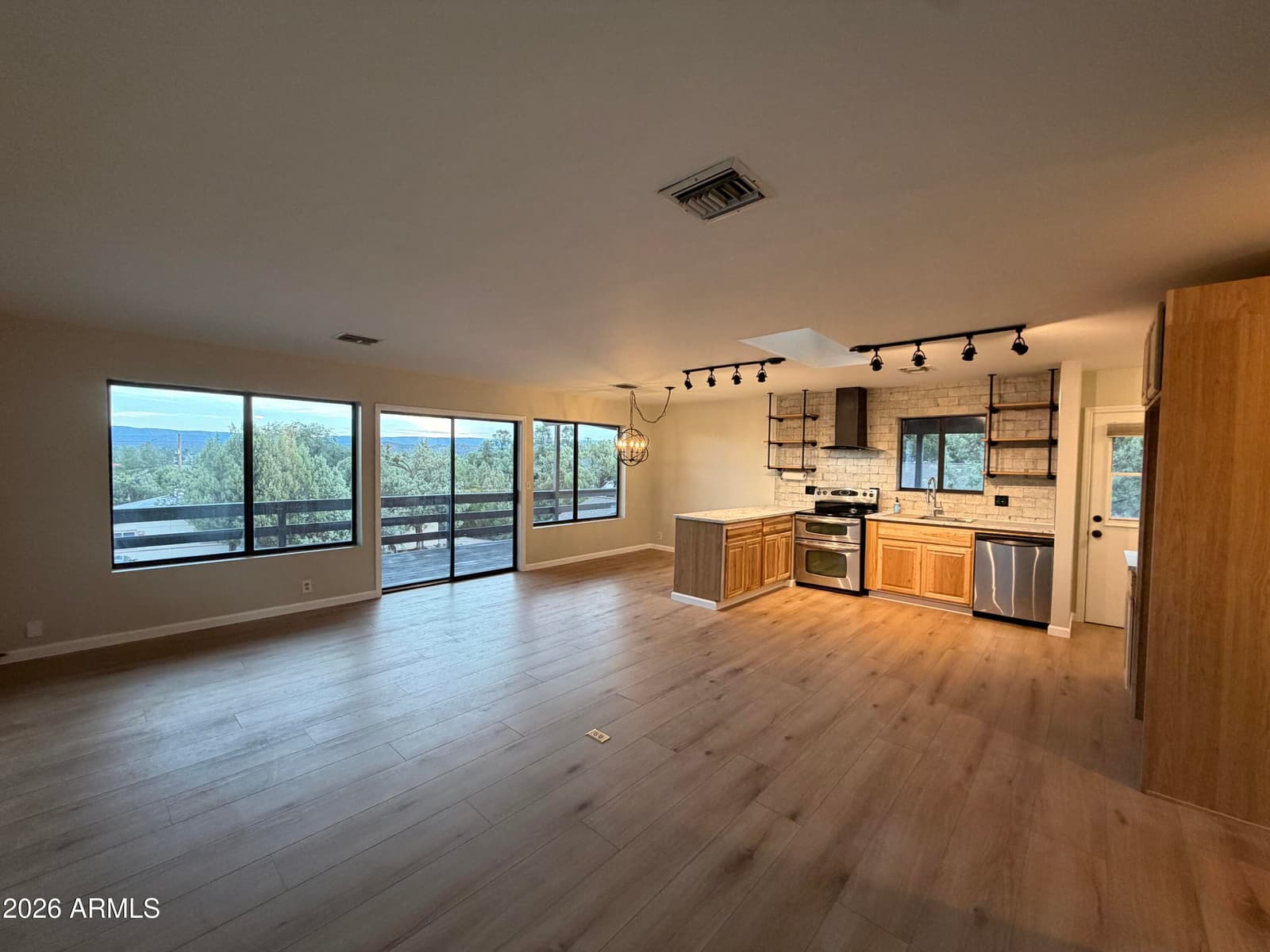 313 E PINE Street, Payson, AZ 85541 — photo 14 of 44