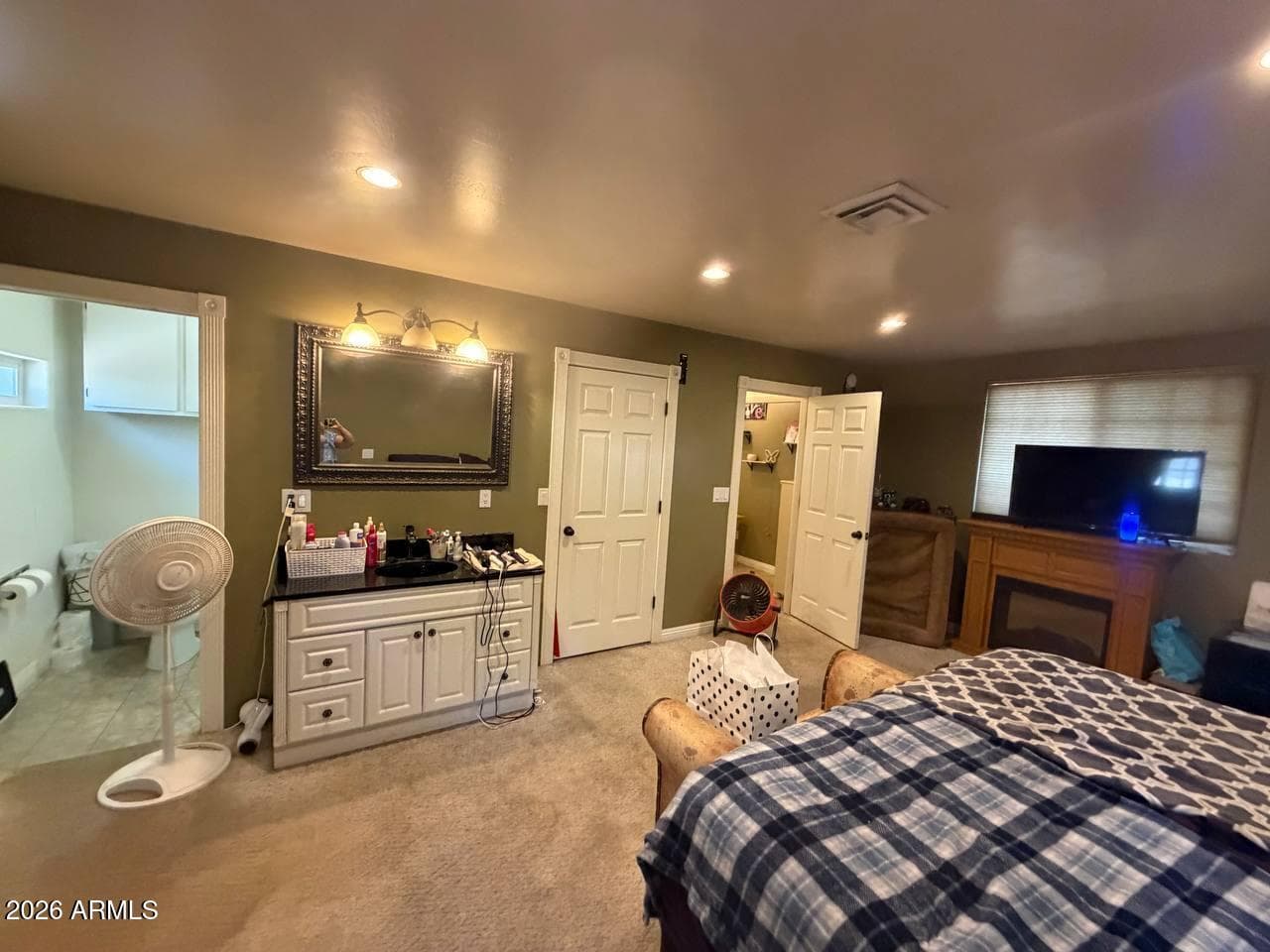 4220 W MOGOLLON Drive, Show Low, AZ 85901 — photo 11 of 25