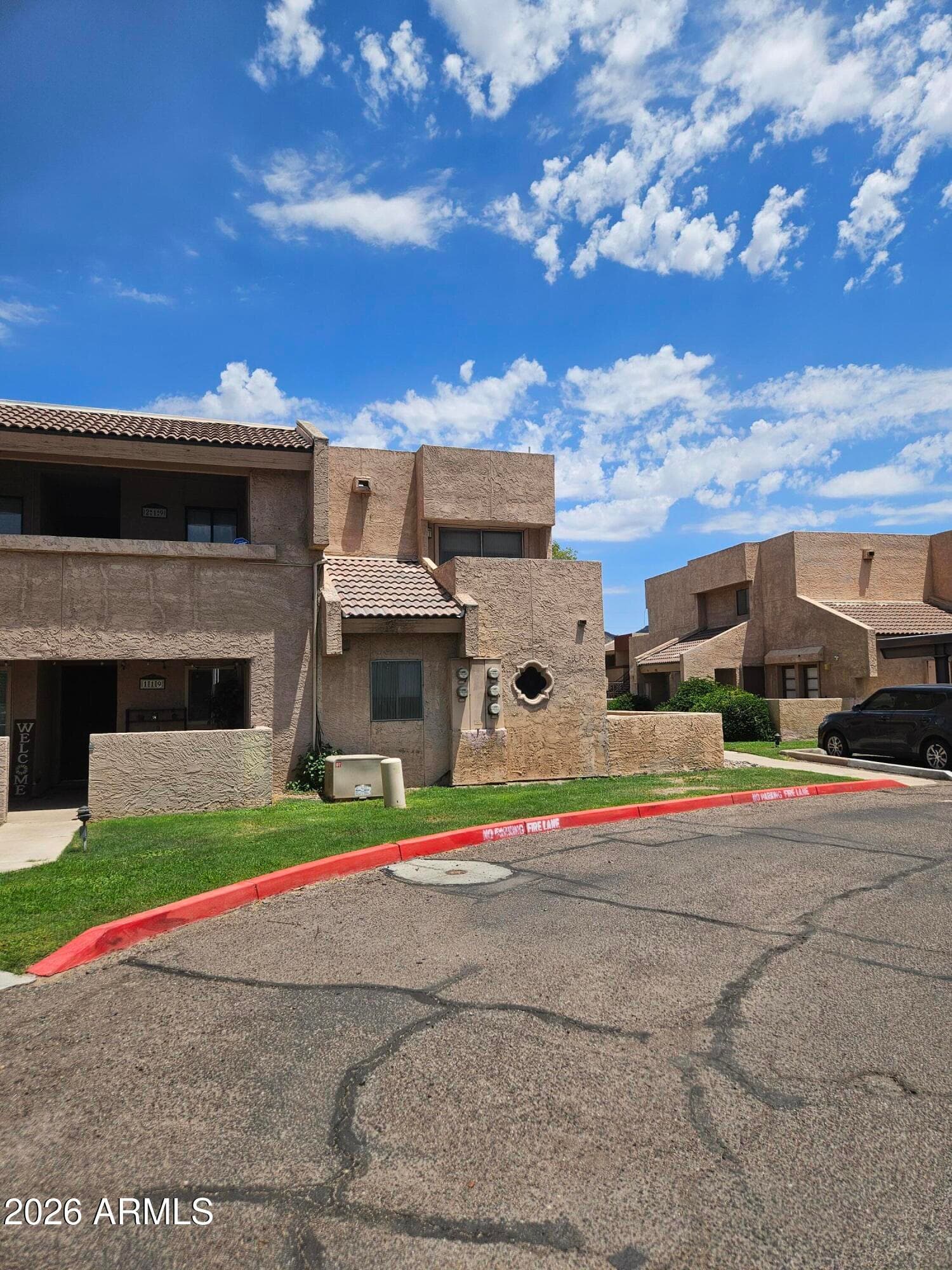 10828 N BILTMORE Drive 118, Phoenix, AZ 85029 — photo 2 of 14
