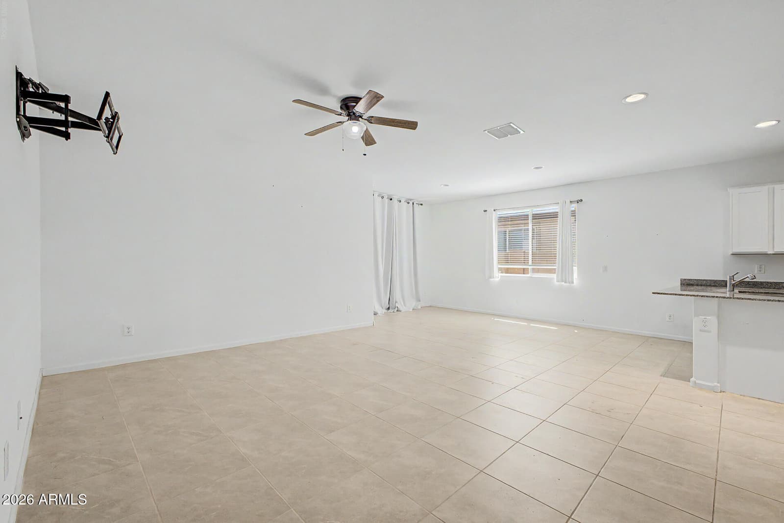 12117 E Verbina Lane, Florence, AZ 85132 — photo 6 of 22