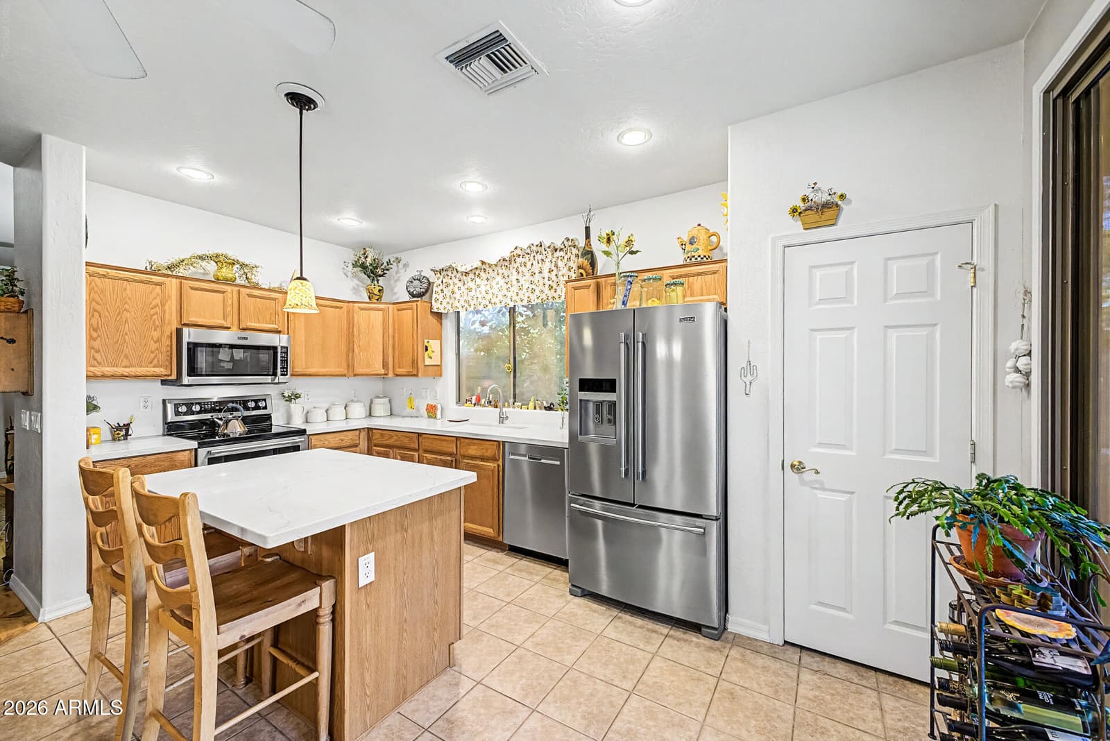 14007 W EDGEMONT Avenue, Goodyear, AZ 85395 — photo 10 of 53