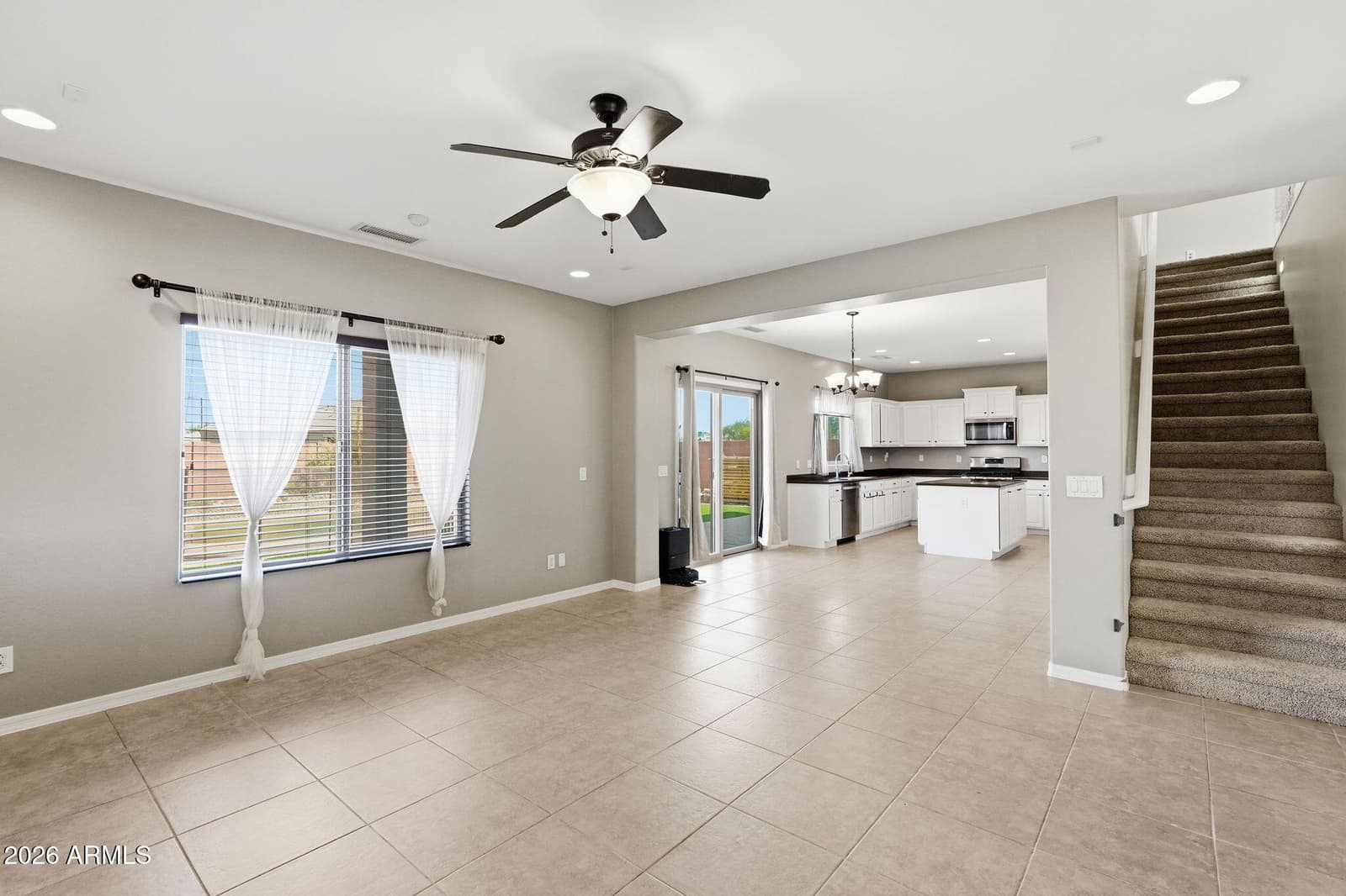 30196 W CRITTENDEN Lane, Buckeye, AZ 85396 — photo 10 of 41