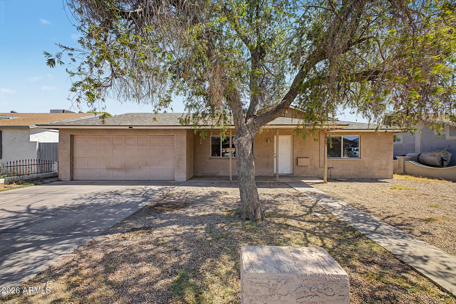 5807 W CAMBRIDGE Avenue, Phoenix, AZ 85035 — photo 1 of 41
