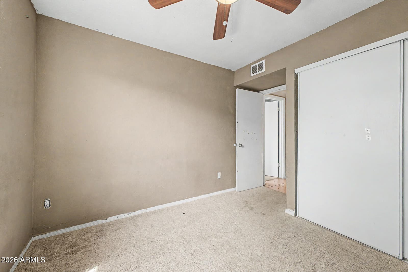 5807 W CAMBRIDGE Avenue, Phoenix, AZ 85035 — photo 27 of 41