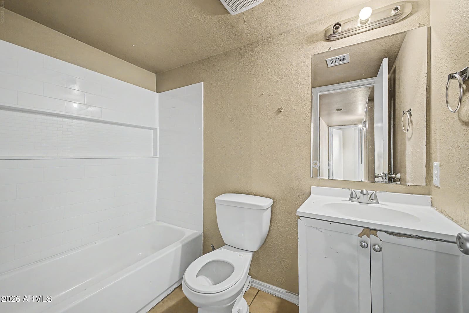 5807 W CAMBRIDGE Avenue, Phoenix, AZ 85035 — photo 30 of 41